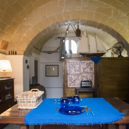 Monolocale Girodiboa Apartment *