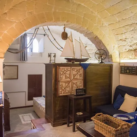 Monolocale Girodiboa Apartment