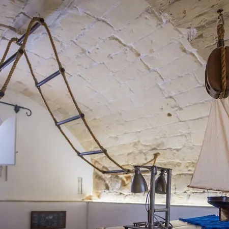 Monolocale Girodiboa Apartment Otranto